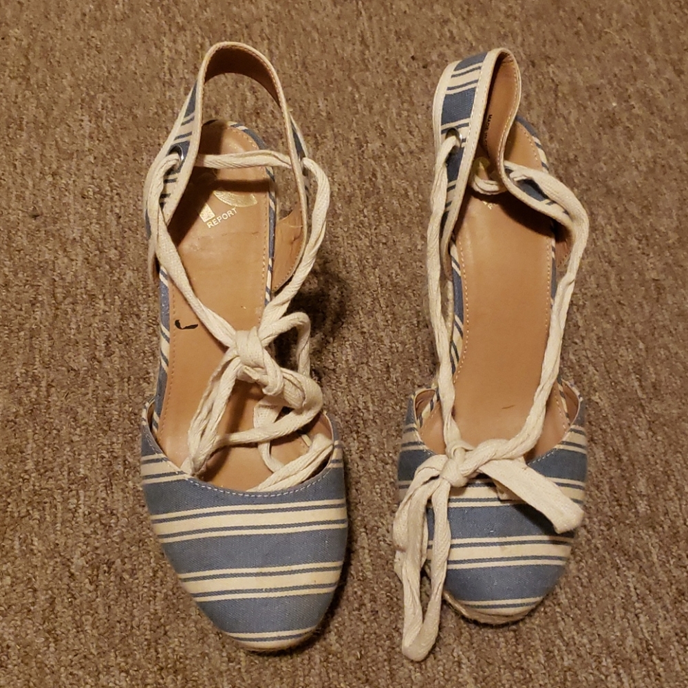 🤩Wedge Lace Up Shoes🤩